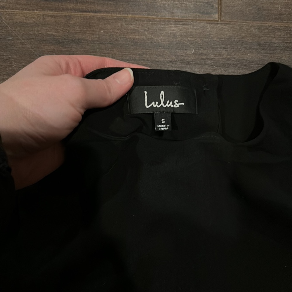 Nwt Lulu’s Jumpsuit With Open Back - image 5